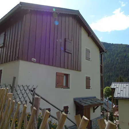 8 Pers Avec Balcon Pres Telecabine Et Commerces - Fr-1-561-95 Apartment